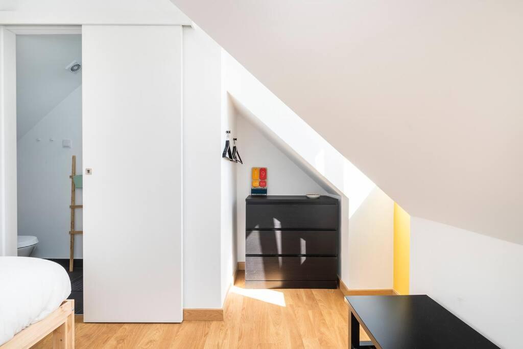 Apartment Hill House - No. 589c Lisbon